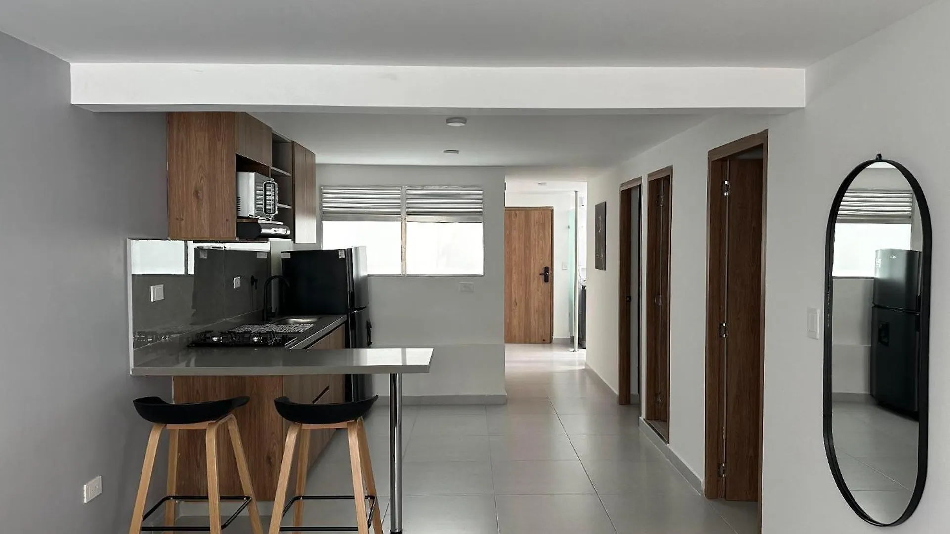 Modernos Apartamentos Cerca Al Poblado Medellín 0*,