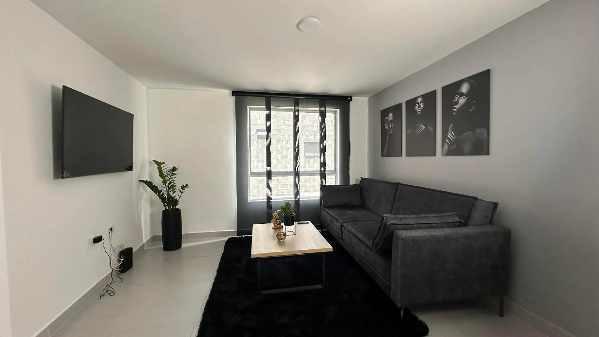 Daire Modernos Apartamentos Cerca Al Poblado Medellín